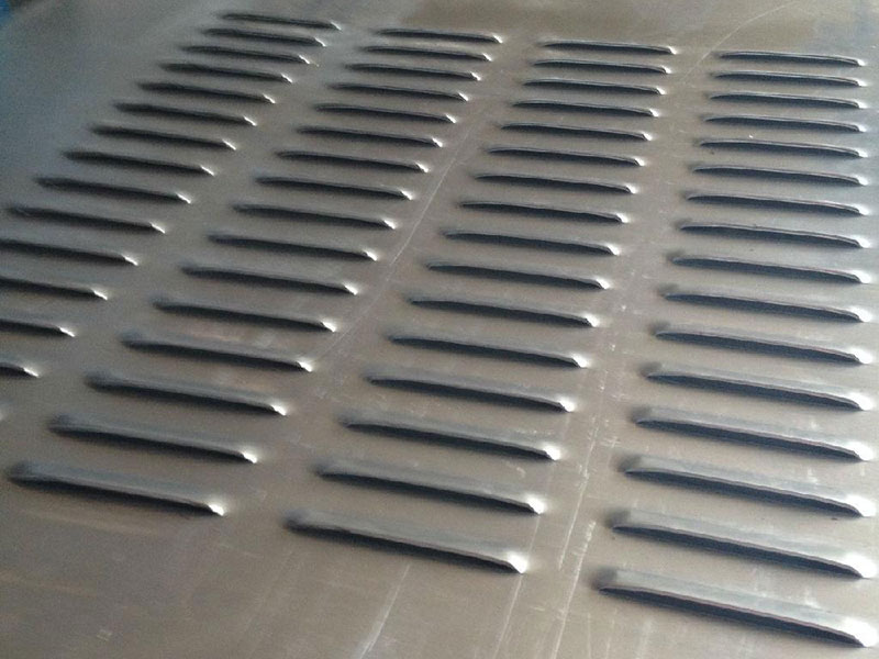 金（jīn）屬隔音板